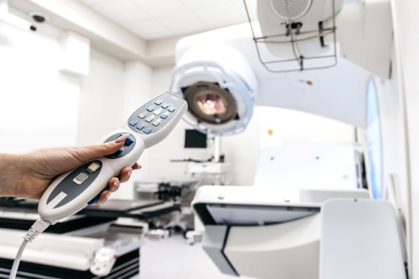 machine used in radiation therapy